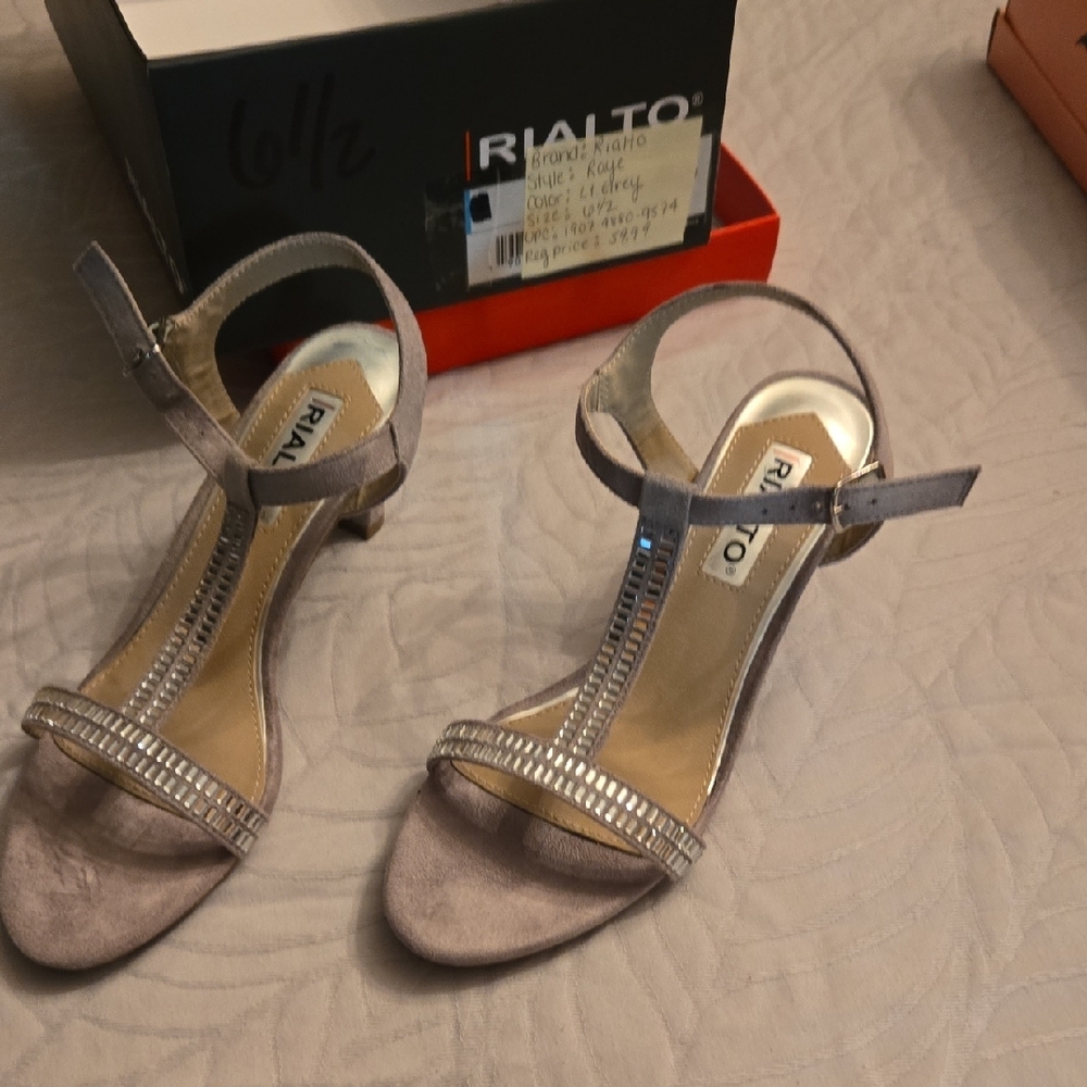 Rialto Gray Heels with Rhinestone Embellishments